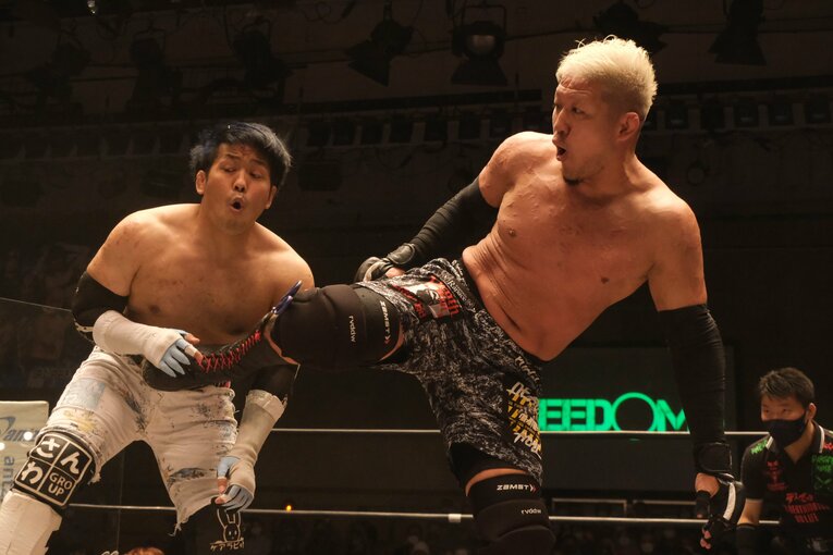 「デスマッチ・イズ・マイライフ」妻の急死を乗り越えた“クレイジー・キッド”竹田誠志の決意「蛍光灯やカミソリで傷つけ…でもそれが生きがい」(10)