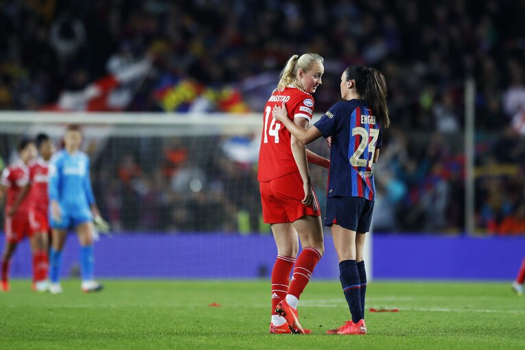 W杯ブラジル戦のウラで「バルサ女子がカンプノウで4万6967人」盛況なワケ… メッシ後に君臨する“女王”、熊谷紗希が見せた悔しさ(43)