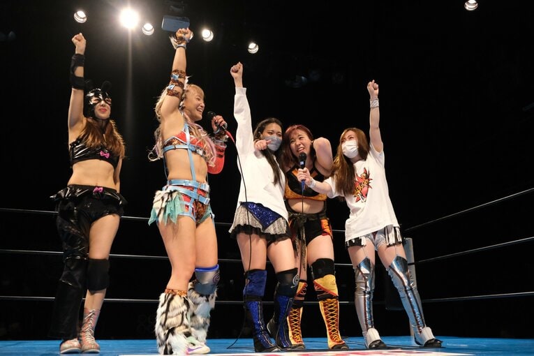 “京都のバスガイド”は人気女子プロレスラーに…清水ひかり（29）を突き動かしたスターダム中野たむの姿「だって大好きなんですもん」(46)