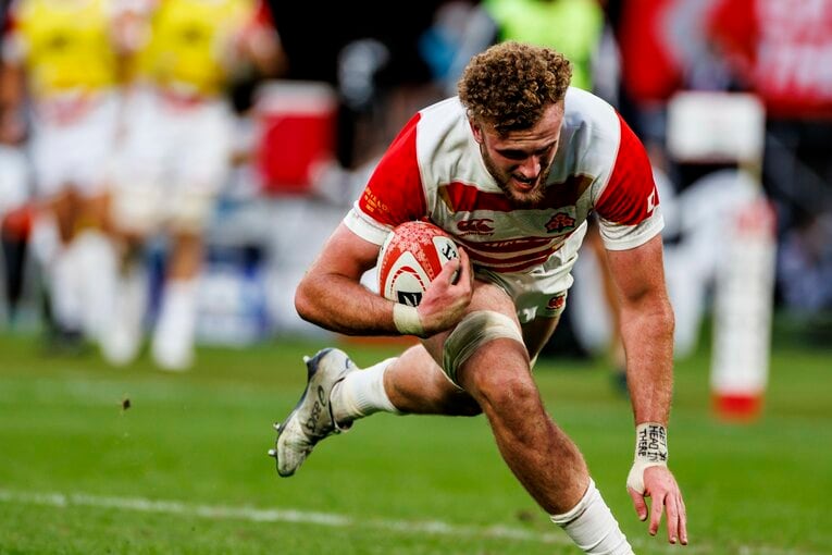 2022年10月、ワーナー・ディアンズがオールブラックス戦で決めた独走トライ【5枚目／全10枚】　©Kiichi Matsumoto