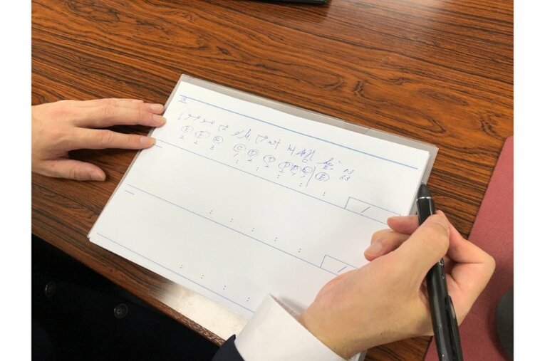 体操採点の様子　©Sports Graphic Number