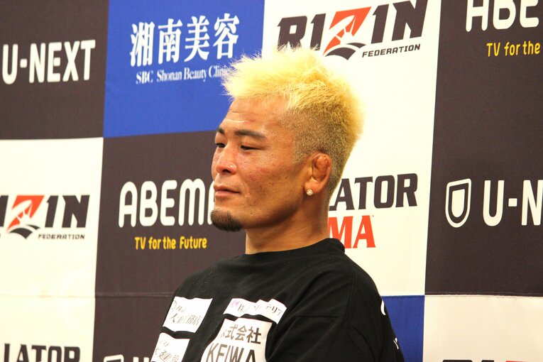 ガジ・ラバダノフ戦後の武田光司　©Number Web