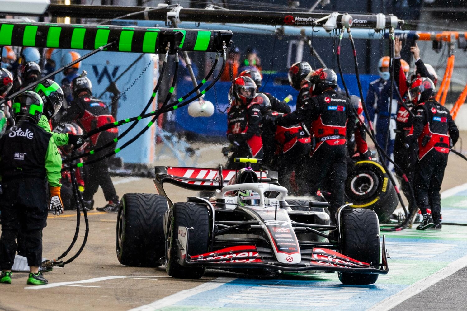 2024年のオーストリアGPとイギリスGPではニコ・ヒュルケンベルグが6位入賞。23年の最高位7位を上回った　©Getty Images