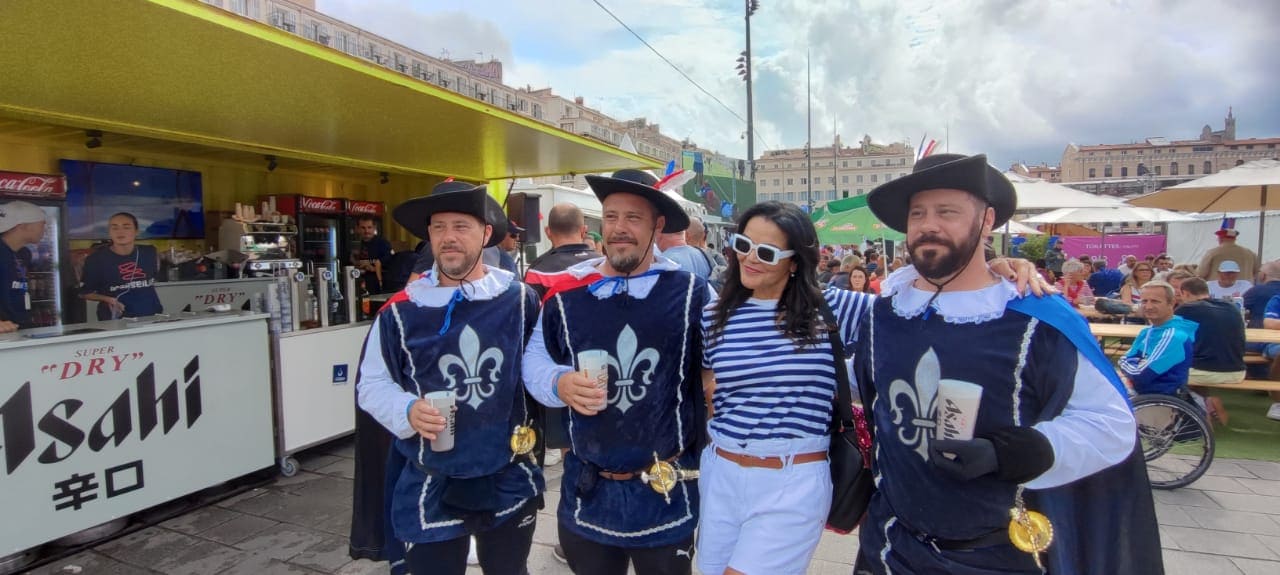 三銃士に扮した三兄弟。会場内で大人気だった　©Hiroaki Sawada