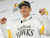 巨人グッズ 坂本勇人 高橋由伸 菅野智之 ラミレス 工藤公康他 坂本勇人は今年34歳、菅野智之も33歳に…巨人・原監督がオーナーの要求