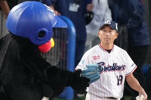 「1勝するのってしんどいなぁ」ヤクルト石川雅規がつぶやいた日…スピード全盛時代も貫いた“3次元の魔術”「挑戦できるのは幸せ」さらば小さな大投手