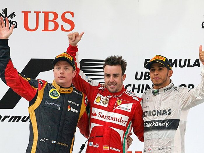緊迫した後半戦に突入。首位を追う3人の特性は?~F1覇権争い、ベッテルを討て~<Number Web> photograph by AFLO
