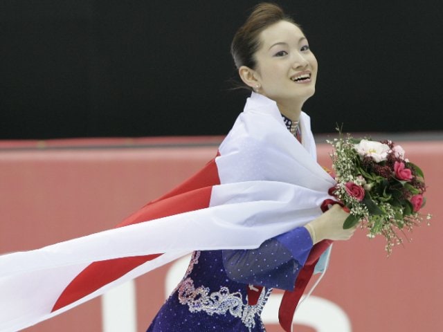 本番2カ月前に全プログラムを変更…荒川静香が明かす“トリノ金メダル