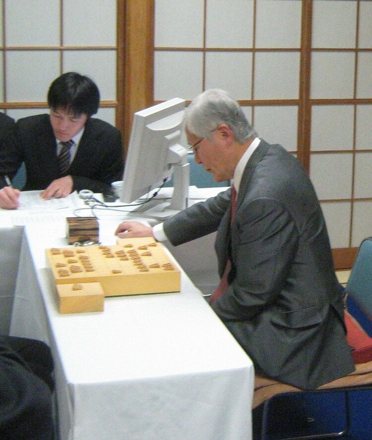 藤井聡太らの研究に必須」コンピューター将棋と初対局・米長邦雄は晩年