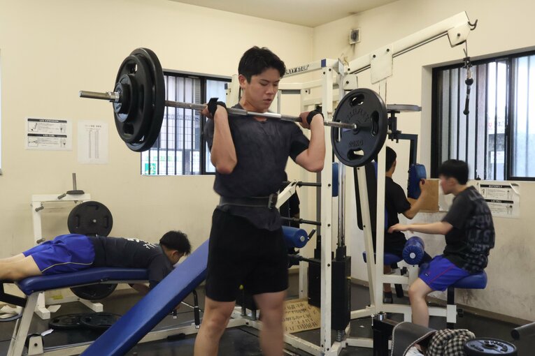 昨年から7キロ増量して現在は186cm、92kgの体躯を誇る吉満　©Fumi Sawai