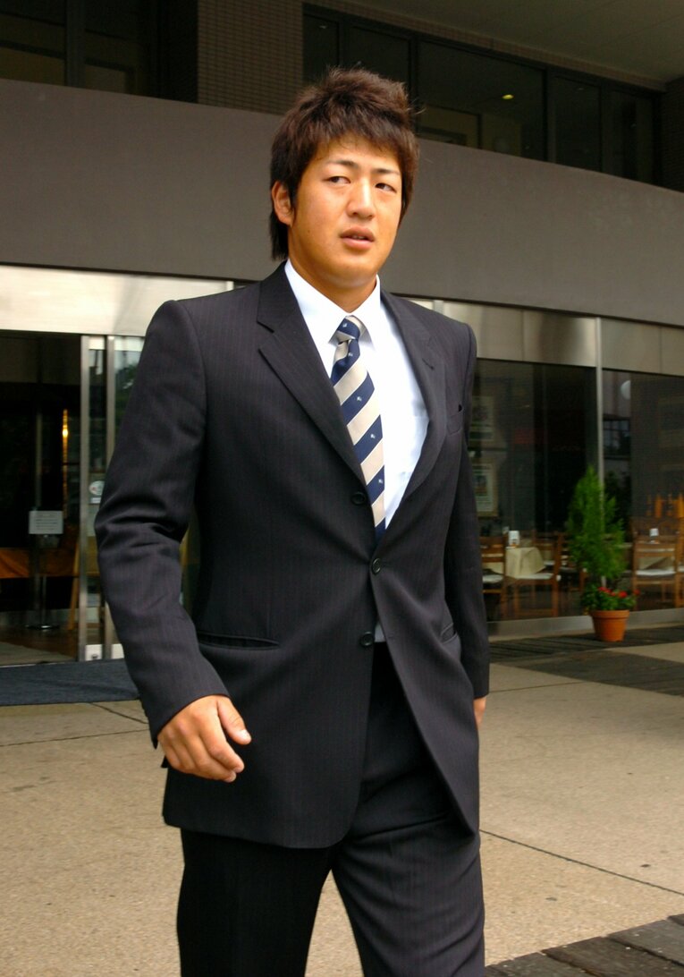 2005年にプロ生活を終えた高橋　©Sankei Shimbun