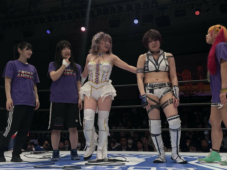 安納サオリvs中野たむ　©Norihiro Hashimoto