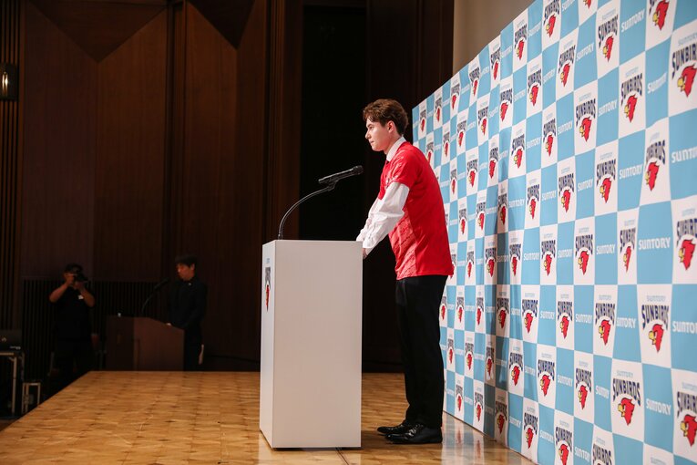 「“高橋藍の兄”だからサントリーに入れた…とか」“最強の弟”をもつ兄の葛藤…高橋塁が初めて明かす胸の内「それでも僕にはやる選択肢しかない」(10)