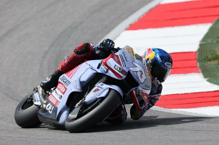 ポルトガルテストのアレックスの走り　©Satoshi Endo