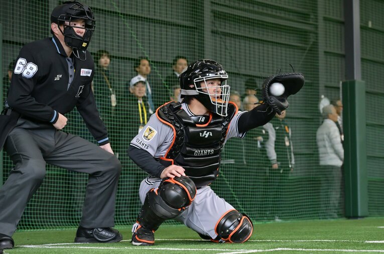 今季から巨人の甲斐拓也も育成出身だ　©Hideki Sugiyama