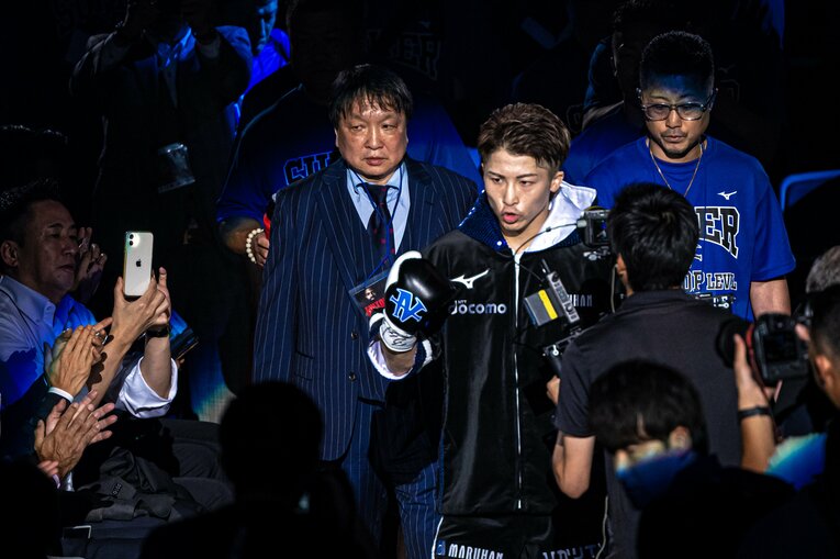 フルトン戦のリングに向かう井上尚弥陣営　©︎Takuya Sugiyama