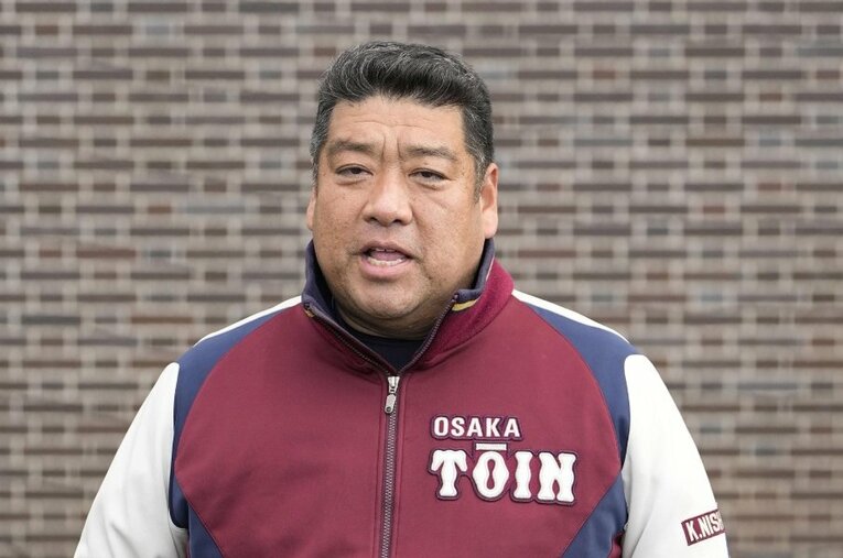 大阪桐蔭の西谷浩一監督。高校野球「7回制」に反対の理由をじっくり聞いた ／ photograph by KYODO