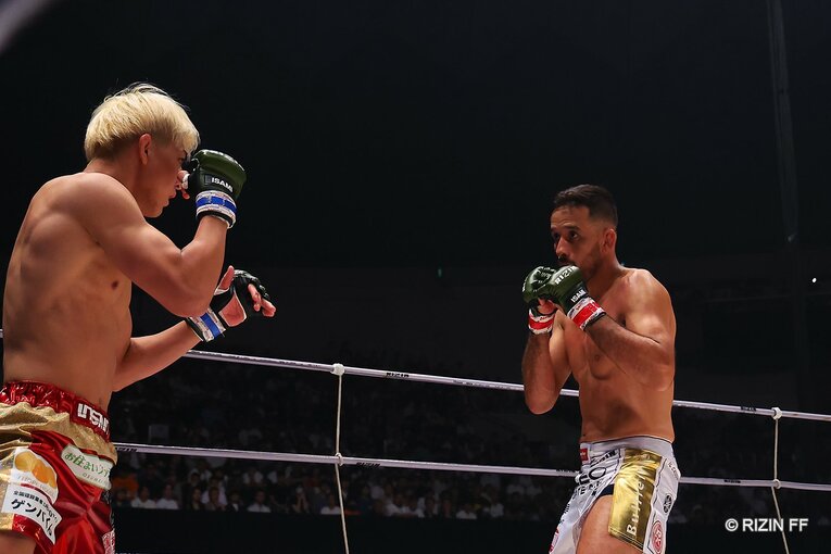 『RIZIN.43』クレベル・コイケvs.鈴木千裕　©RIZIN FF