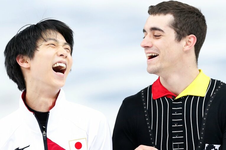 2014年ソチ五輪の羽生結弦とハビエル・フェルナンデス。2人にとってお互いは、尊敬し合い、競い合う特別な存在だった ／ photograph by Sunao Noto／JMPA