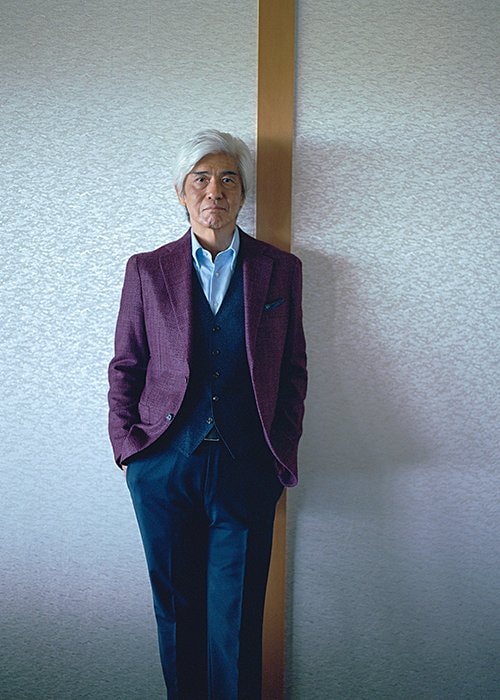 ドラマ「ロイヤルファミリー」に出演する佐藤
