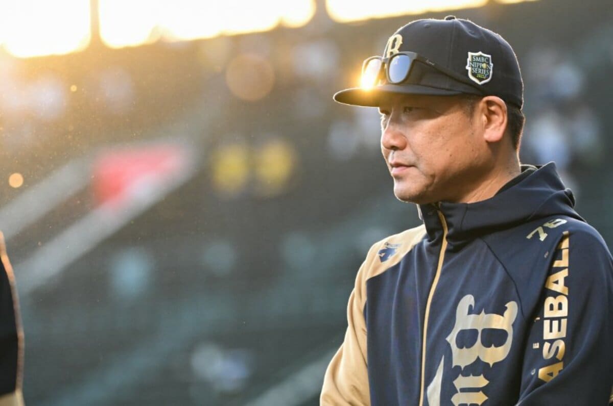 3連覇→5位のオリックス…中嶋聡監督が口にした「慣れ」はどこにあったのか「めちゃくちゃ悩みました」残留したコーチが率直に語った“葛藤”（2／3） -  プロ野球 - Number Web - ナンバー