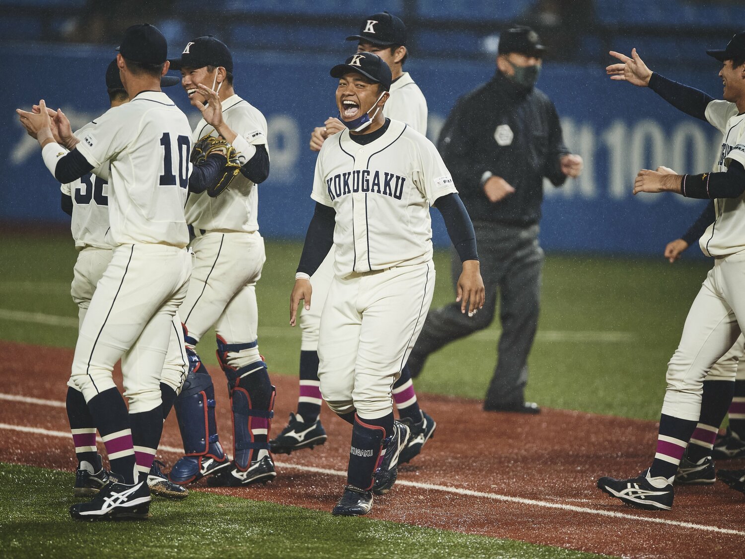 体重を10キロ近く増量して臨んだ4年春、國學院大の東都リーグ制覇に貢献した（写真は21年明治神宮大会）©︎Yuki Suenaga