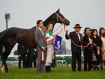 デビューは420kg台→有馬で468kg。成長し続けた名牝リスグラシュー。＜Number Web＞ photograph by Satoshi Hiramatsu