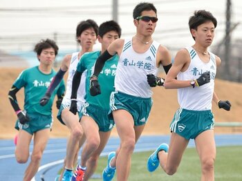 青学大“じつは優勝が期待されていない代”から急激に強く…何が？「寮内での飲酒禁止」「朝練は5時30分から」箱根駅伝“あの初優勝”の真実＜Number Web＞ photograph by Takashi Shimizu