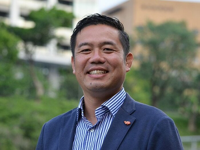 早大ラグビーでの挫折を経て世界へ。“コーチを教えるコーチ”って何？＜Number Web＞ photograph by Masataka Tara