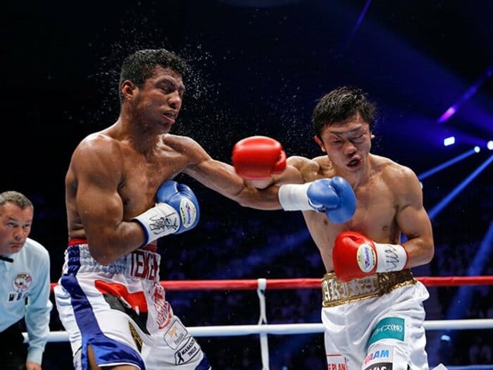 八重樫東から井上尚弥へのエール。「今やったらロマゴンに勝てる」<Number Web> photograph by AFLO