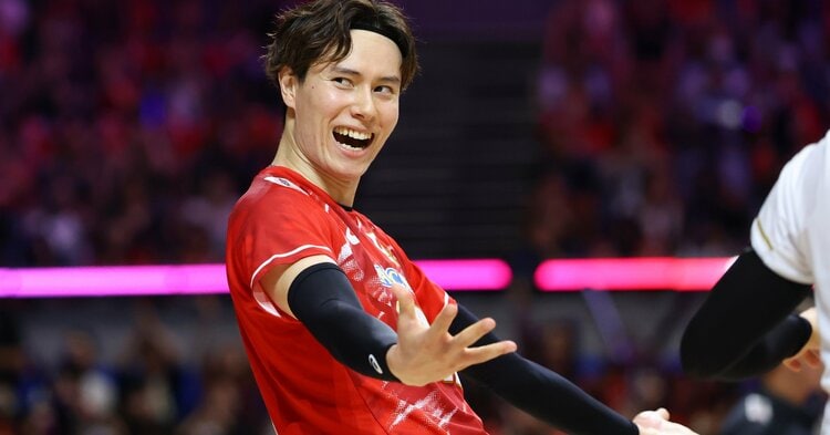高橋藍なぜ絶好調「一体何したんだ？」石川祐希もティリ監督も伊藤
