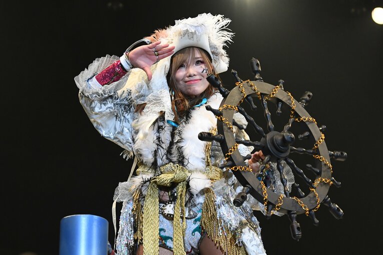 “海賊王女”KAIRIの入場シーン