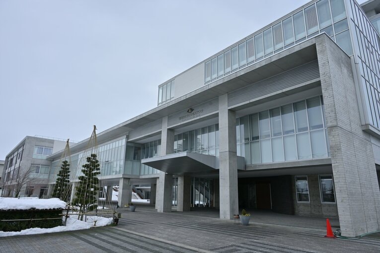 難関大に毎年多くの合格者を出す富山中部高校　©Hideki Sugiyama