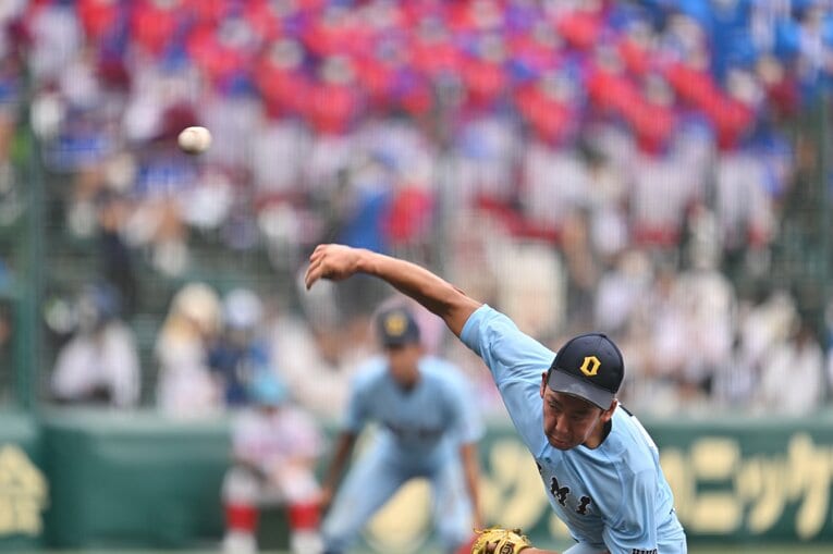 今夏の甲子園を席巻した近江高の山田陽翔投手　©Hideki Sugiyama