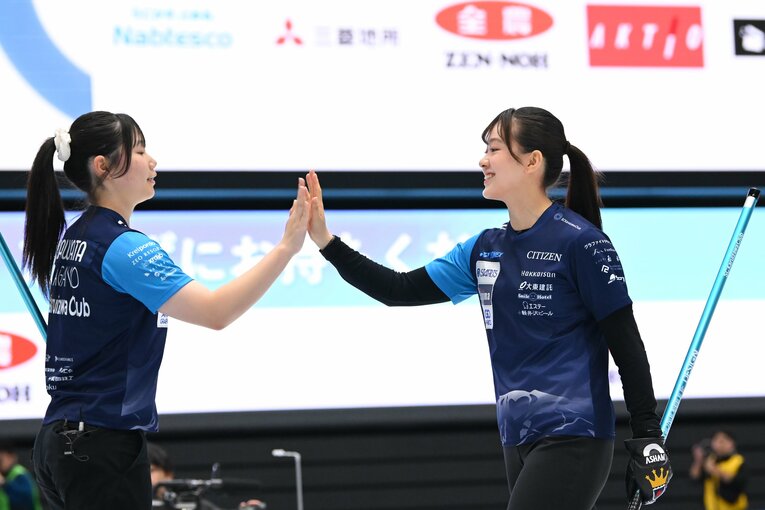 軽井沢SCと北海道銀行の激闘フォト（写真は右に続きます）　©JCA