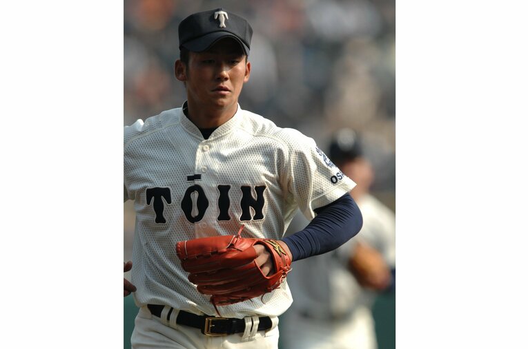 大阪桐蔭高時代の中田翔　©BUNGEISHUNJU