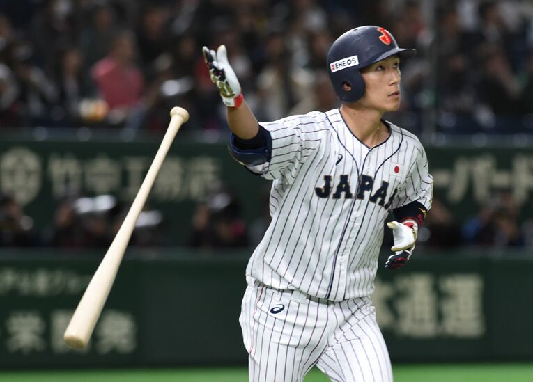 2017年のアジアプロ野球決勝の韓国戦で、西川はソロ本塁打を放つなど活躍し優勝に貢献した　©JIJI PRESS