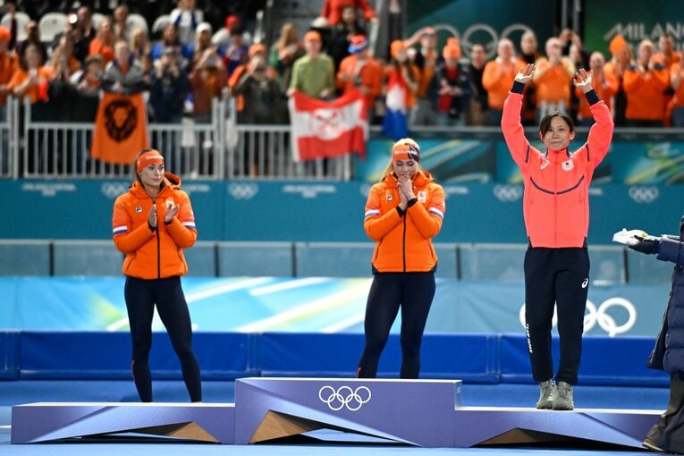スピードスケート女子1000mのメダリスト　©Asami Enomoto/JMPA
