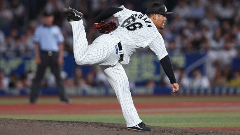 澤田の豪快な投球フォーム　©︎Chiba Lotte Marines