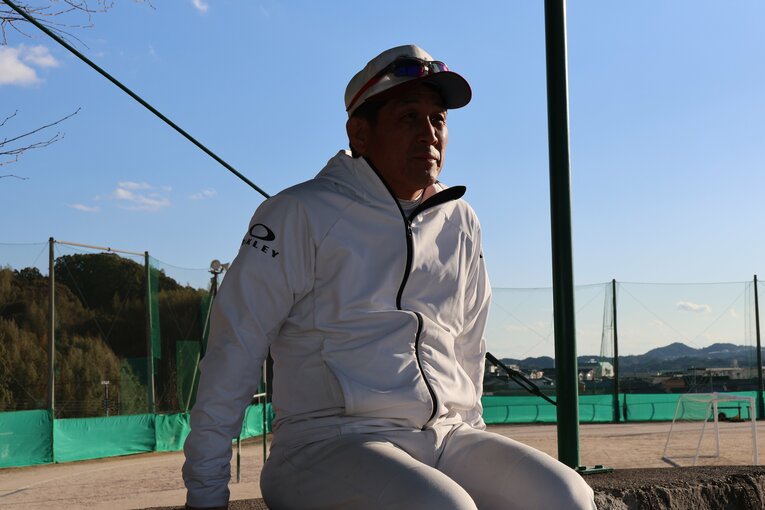 田中監督はカウンセラーと協力して選手たちとコミュニケーションをとることも。不登校児のカウンセリングに同席したこともあるという　©Fumi Sawai