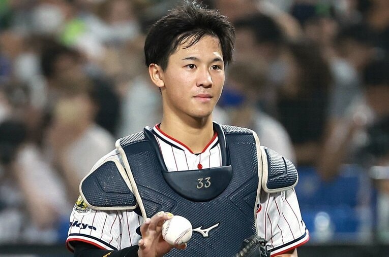ヤクルトの高卒3年目・内山壮真（20歳）、昨季は捕手として57試合でマスクをかぶった ／ photograph by JIJI PRESS