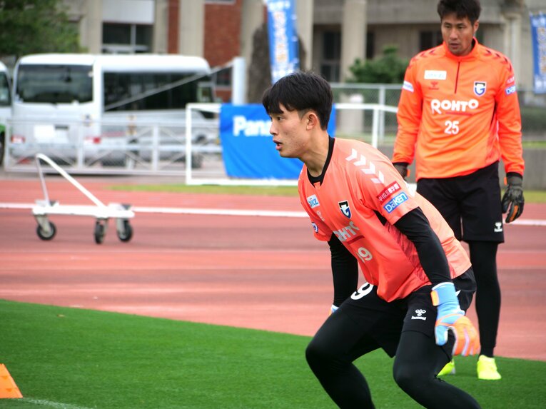 Jリーグ開幕に向けてトレーニングを重ねる谷晃生　©GAMBA OSAKA