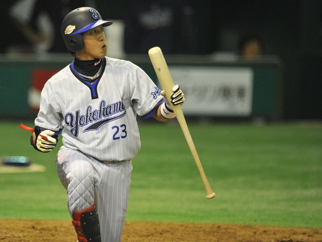 旅立ったハマの牛若丸 藤田一也 生え抜き同士のトレードは成功する プロ野球 Number Web ナンバー