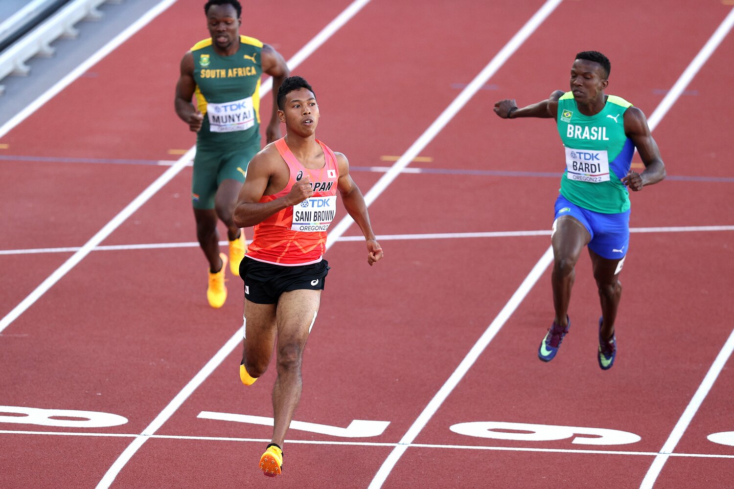 大きなことを成し遂げたい 五輪金メダルと世界新記録です 世界陸上で織田裕二も興奮しながら振り返った 16歳のサニブラウン が語っていた夢 短距離走 Number Web ナンバー