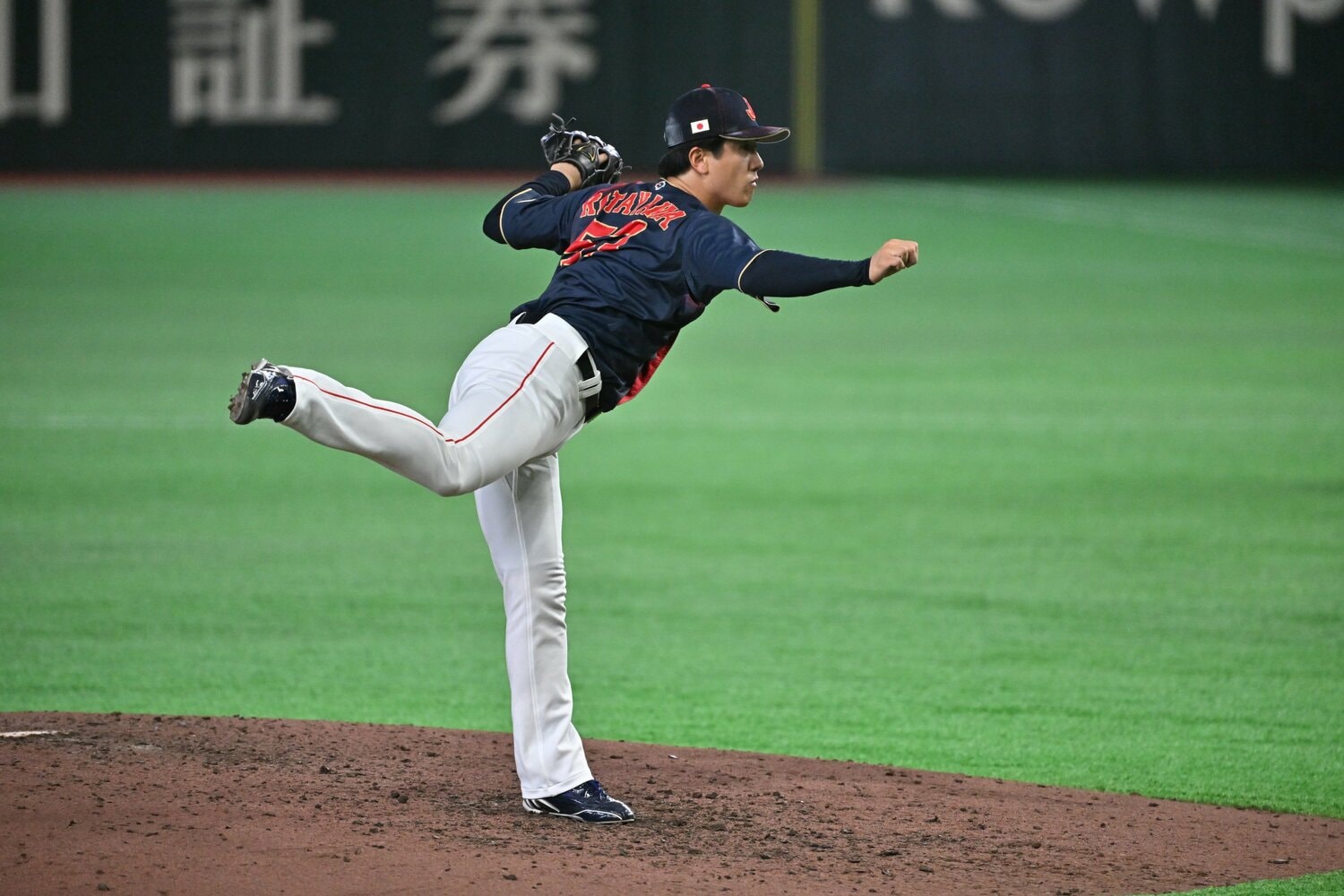 台湾戦、6回からリリーフ登板した北山。1イニングを無失点に抑えた　©Hideki Sugiyama