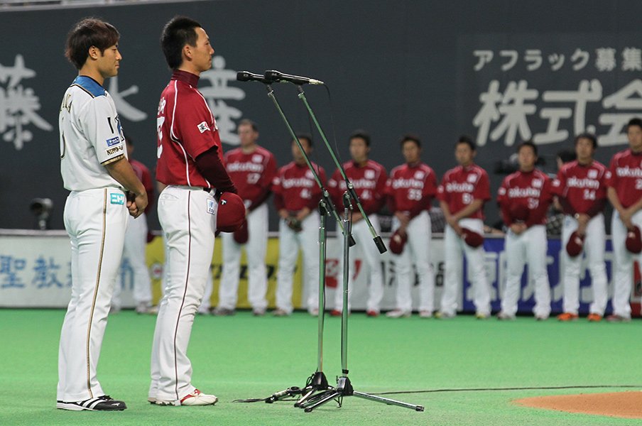 「見せましょう、野球の底力を」が重圧だった… 楽天・嶋基宏が苦悩から解き放たれた瞬間とは【3.11】＜Number Web＞ photograph by JIJI PRESS