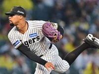 プロ野球チップス 2013 井端弘和 井端弘和 現役時代 プロ野球チップス - メルカリ