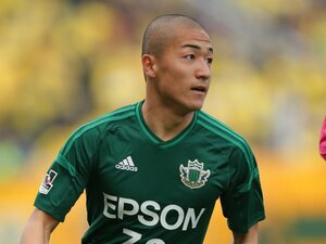 2016年、山梨学院高から松本山雅入りした前田大然（写真は16年シーズン）。じつは高校時代にサッカー部から除籍されていた1年間があった