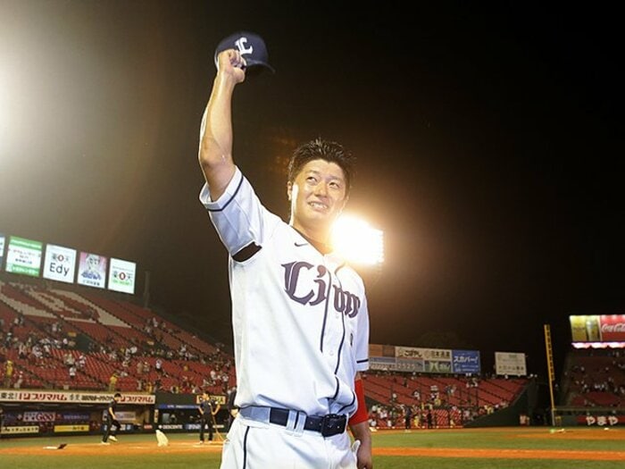 2度のトレードを経て西武入りの32歳。ジャーニーマン・渡辺直人の“愛着”。＜Number Web＞ photograph by NIKKAN SPORTS