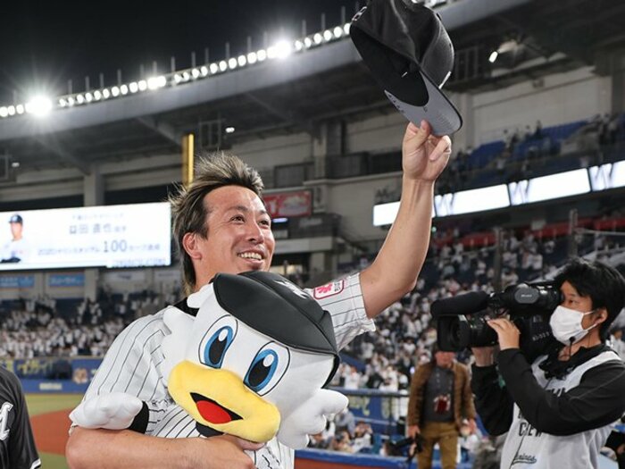 「映画のラストシーンに似ている」偉業目前のロッテ益田直也（33歳）が語る“ストッパーの葛藤”「たった3アウト。でも、その3つが難しい」＜Number Web＞ photograph by Chiba Lotte Marines